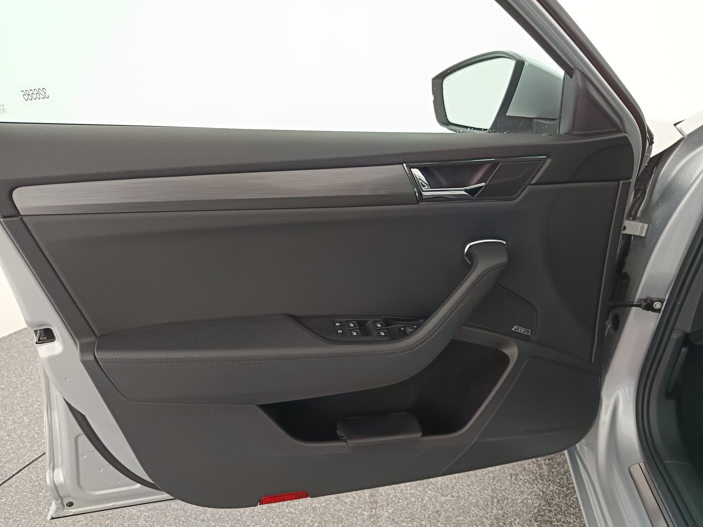 Škoda SUPERB Combi Style TDI DSG | Bild 11 von 34