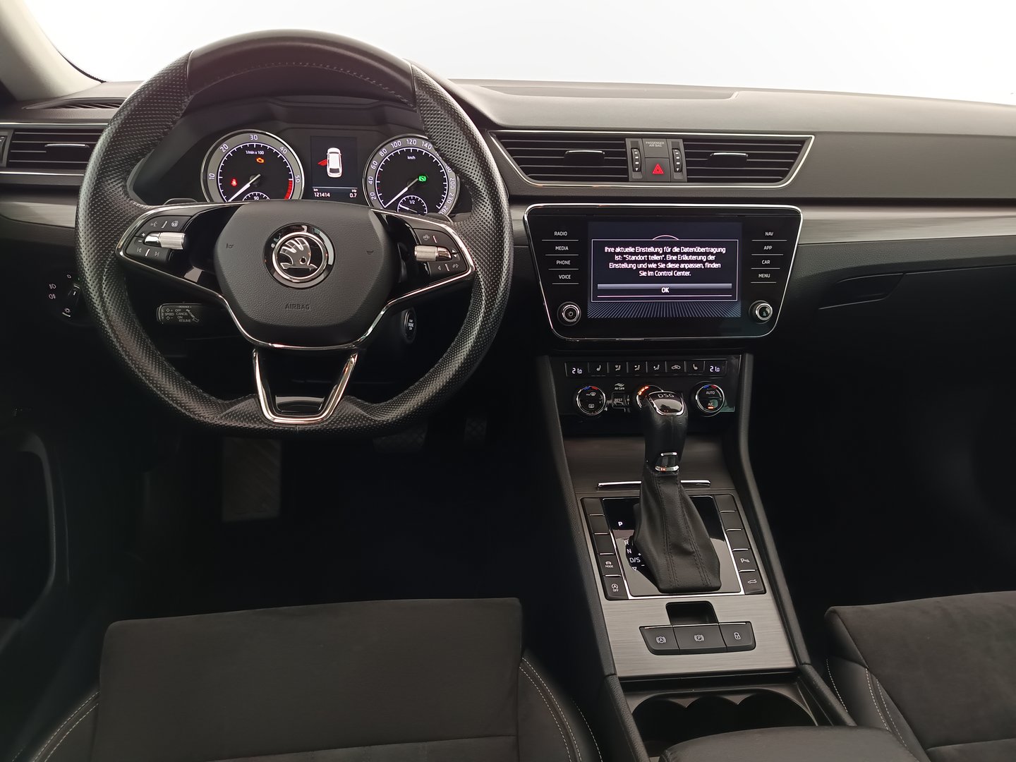 Škoda SUPERB Combi Style TDI DSG | Bild 15 von 34