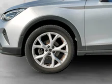 SEAT Arona FR 1.0 TSI DSG in "URBAN" SILBER