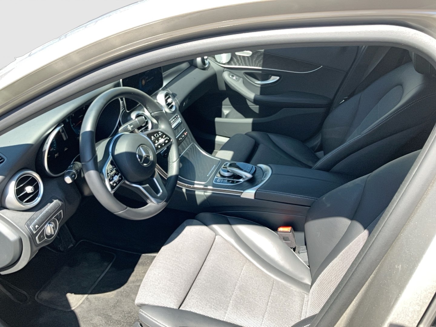 Mercedes C 220 d T Aut. | Bild 8 von 23