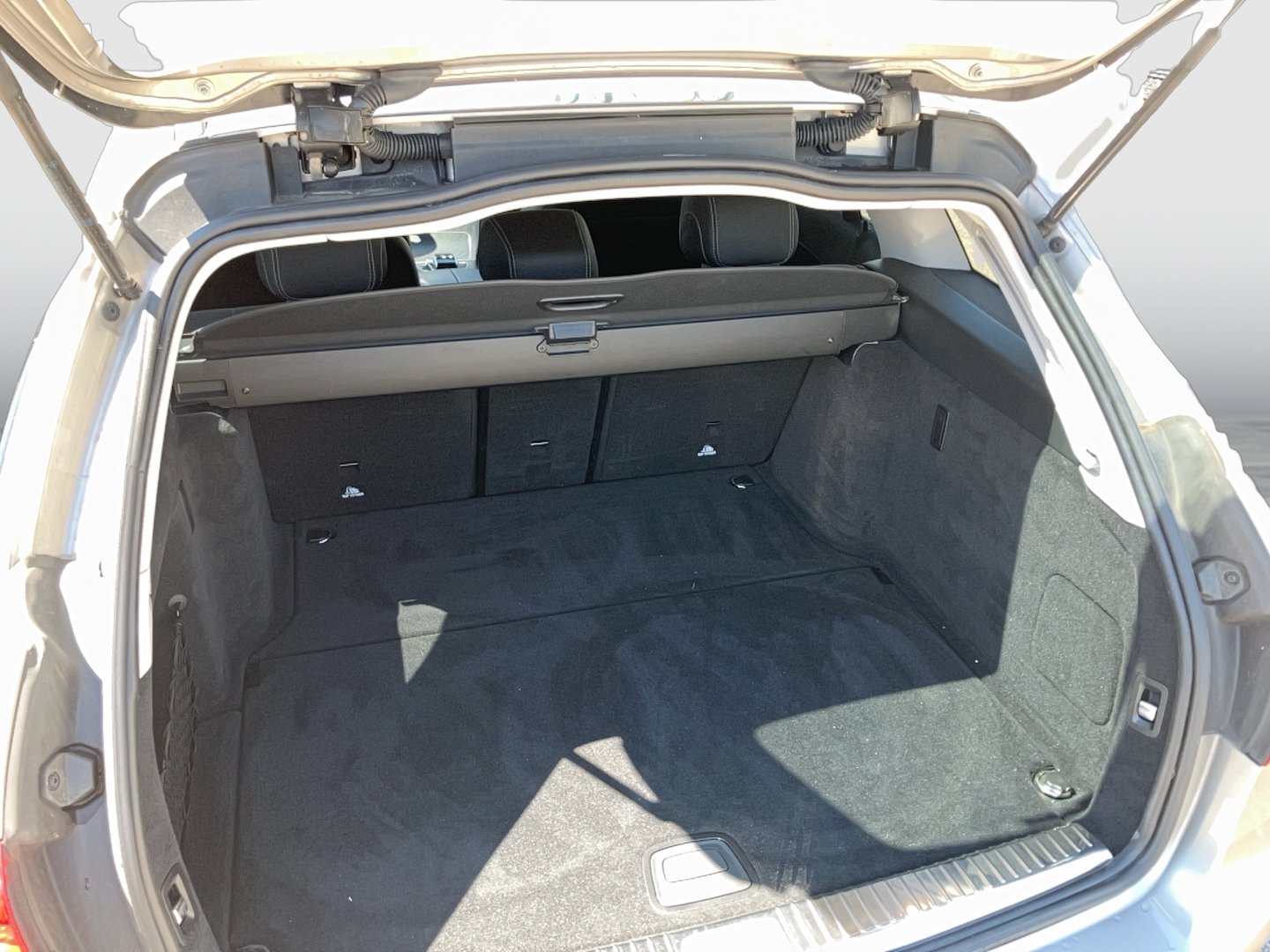 Mercedes C 220 d T Aut. | Bild 12 von 23