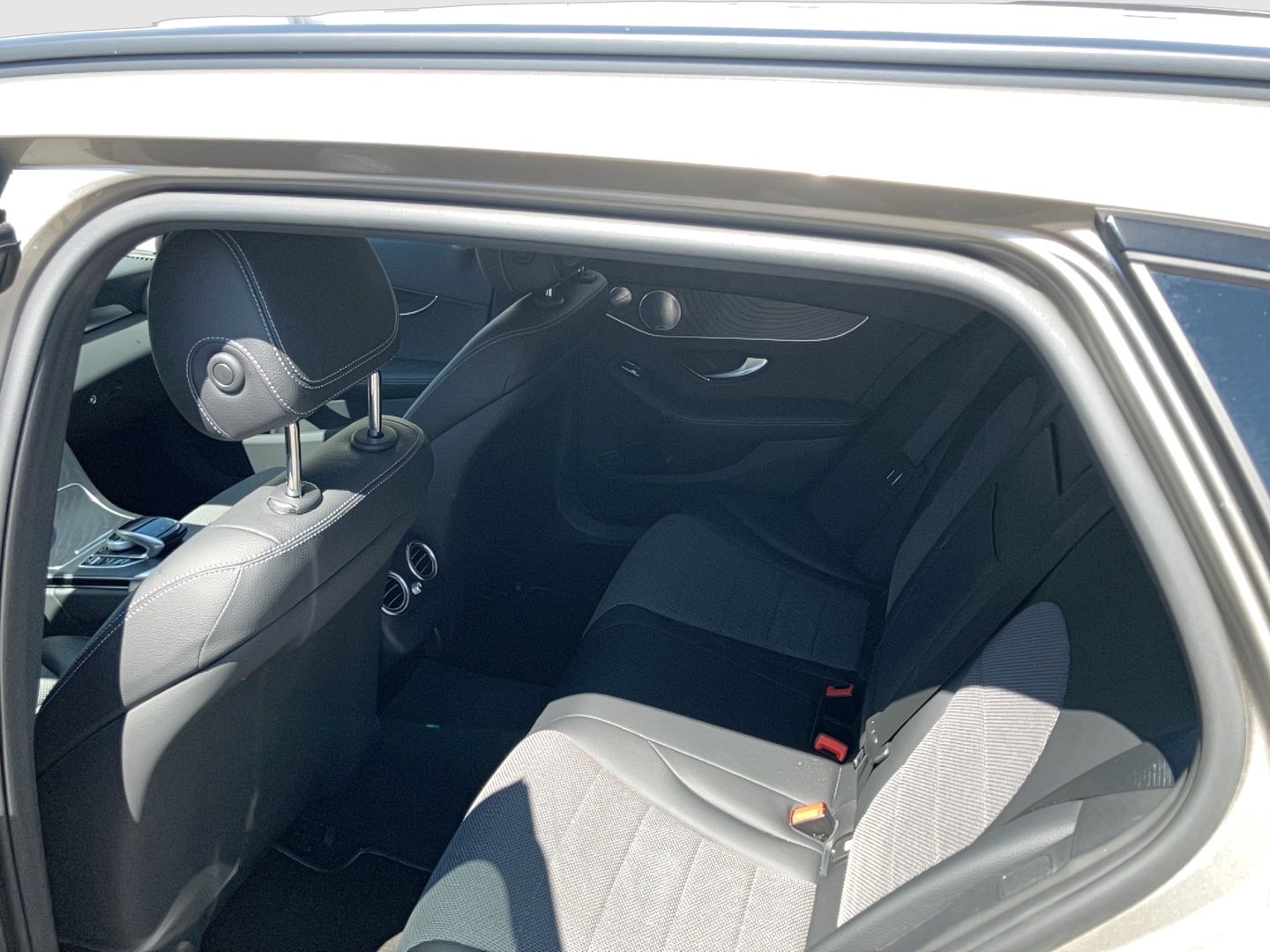 Mercedes C 220 d T Aut. | Bild 11 von 23