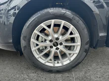 Audi Q3 TFSI quattro 150 kW  intense in Mythosschwarz Metallic