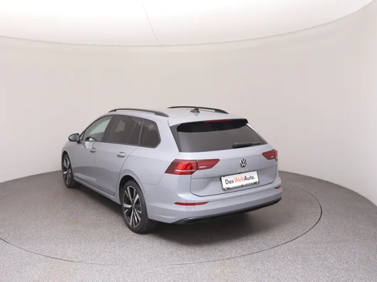 Bild eines VW Golf Variant Business mHeV TSI DSG
