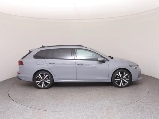 Bild eines VW Golf Variant Business mHeV TSI DSG