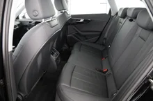 Audi A4 Avant 35 TDI in BRILLANTSCHWARZ