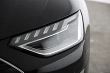 Audi A4 Avant 35 TDI in BRILLANTSCHWARZ