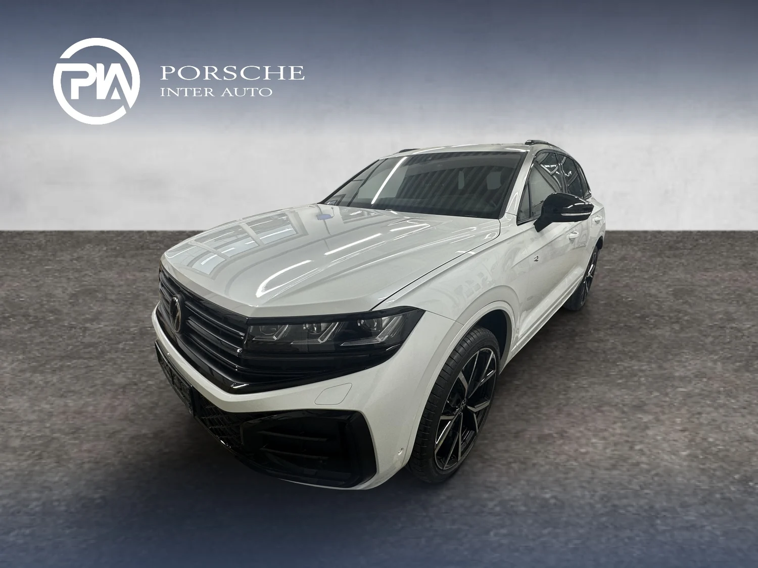 Bild eines VW Touareg R-Line TDI 4M. Final Edition