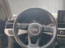 Audi A4 Avant 30 TDI in brillantschwarz Klar