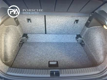 SEAT Arona Reference Edition 1.0 TSI in Nacht-Schwarz Metallic