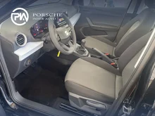 SEAT Arona Reference Edition 1.0 TSI in Nacht-Schwarz Metallic