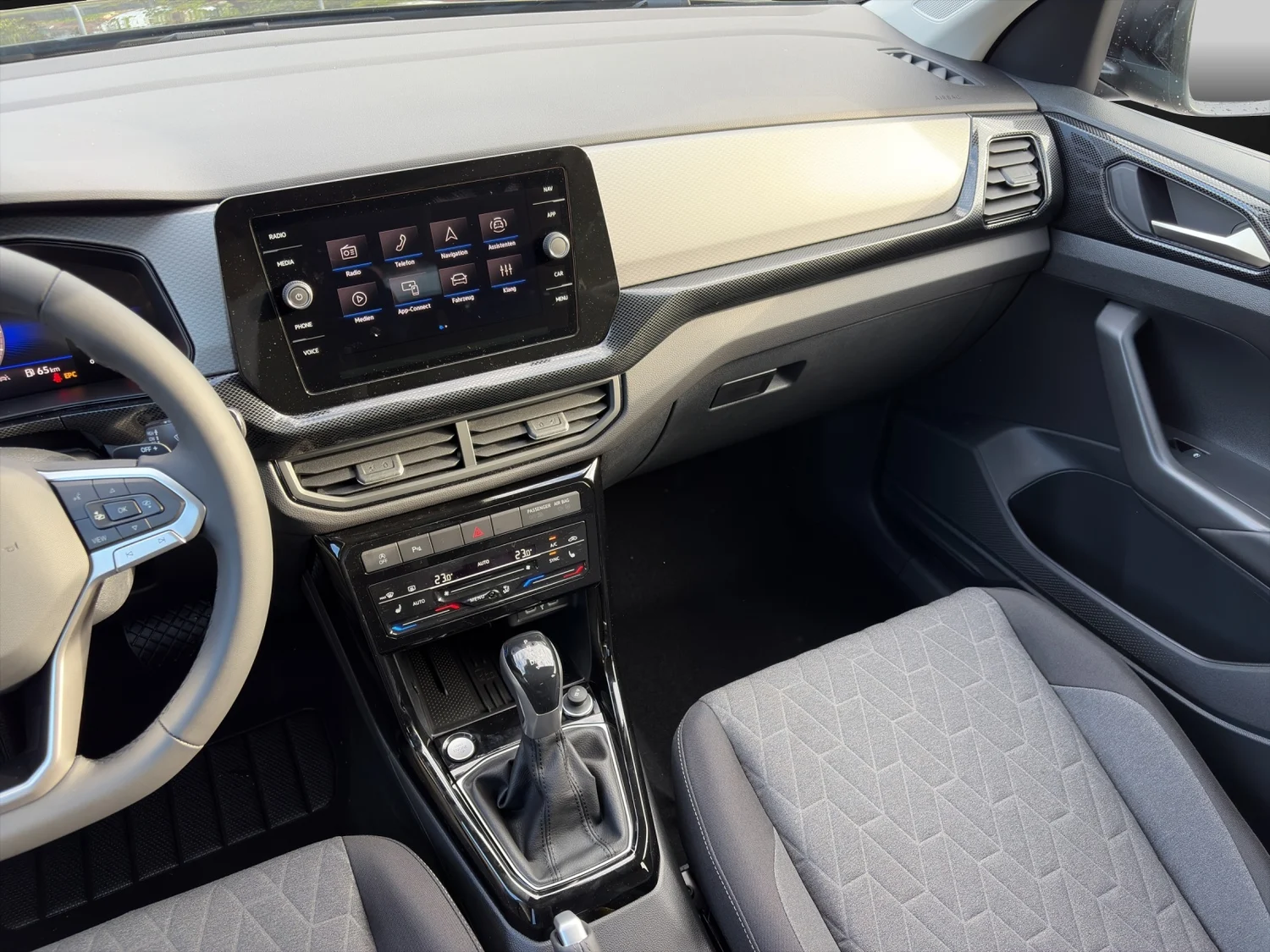 Bild eines T-Cross Friends TSI DSG