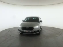 Škoda Scala Monte Carlo TSI in Stahl-Grau