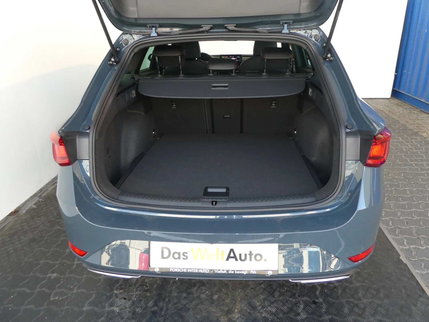 Bild eines SEAT Leon SP Kombi FR 1.5 eTSI DSG 115 PS