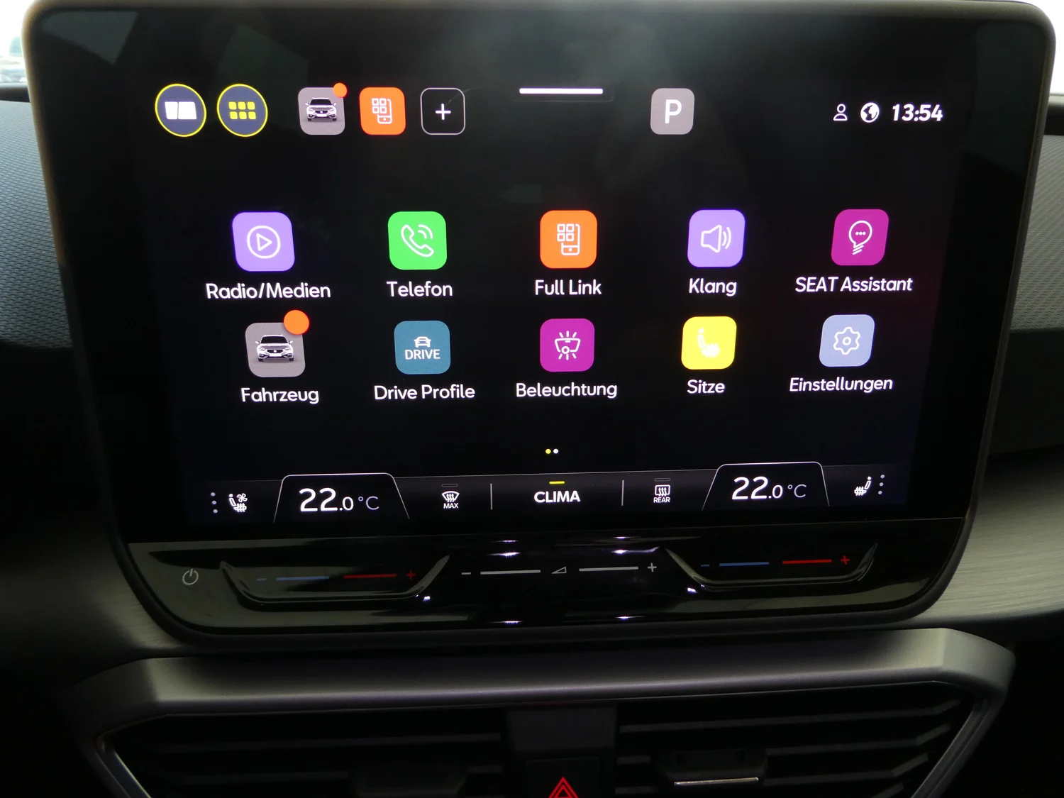 Bild eines SEAT Leon SP Kombi FR 1.5 eTSI DSG 115 PS