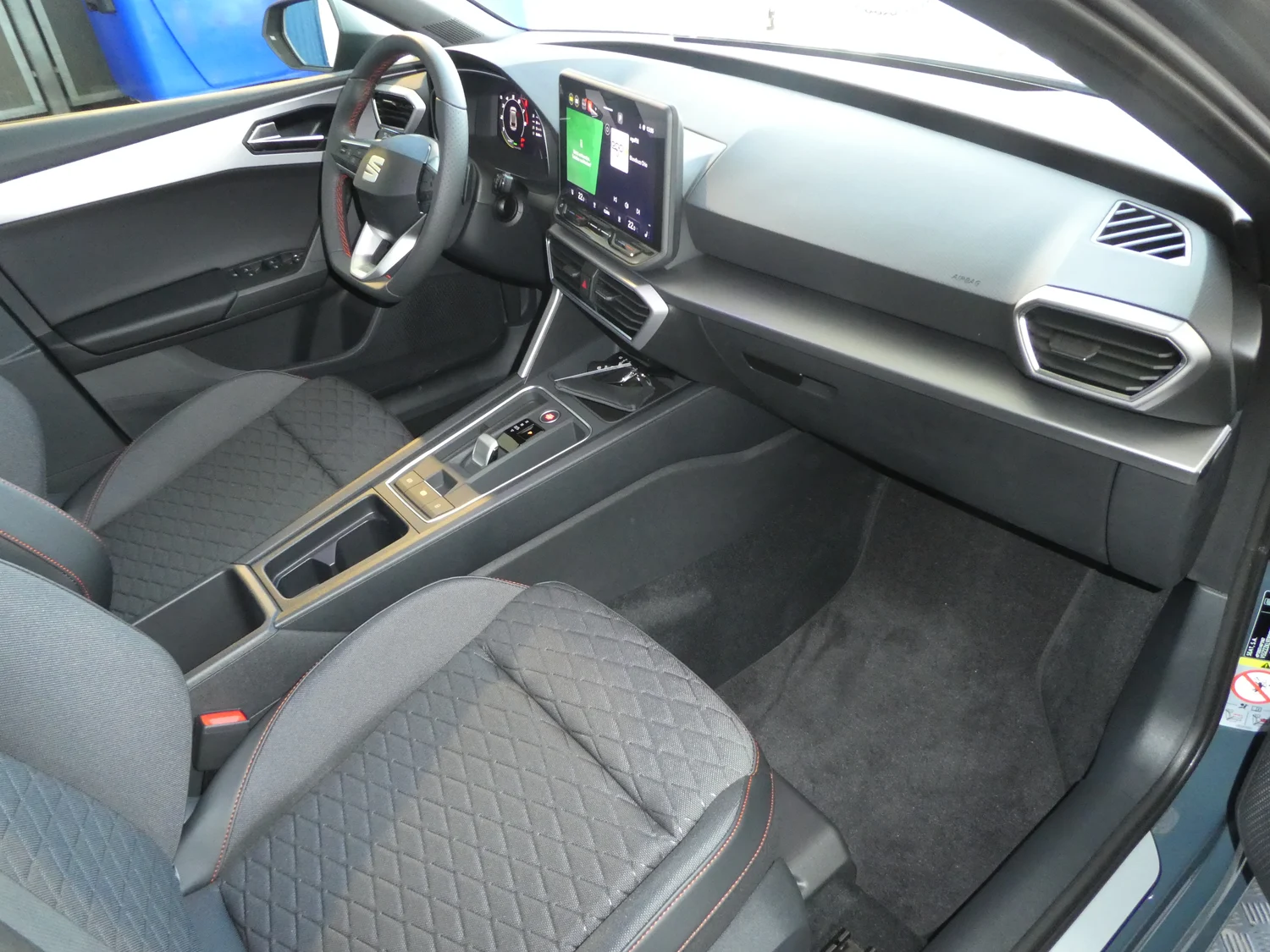 Bild eines SEAT Leon SP Kombi FR 1.5 eTSI DSG 115 PS