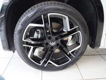 Thumbnail-Foto von Fahrzeug