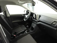 VW T-Cross 4Me TSI in Deep Black Perleffekt