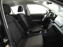 VW T-Cross 4Me TSI in Deep Black Perleffekt
