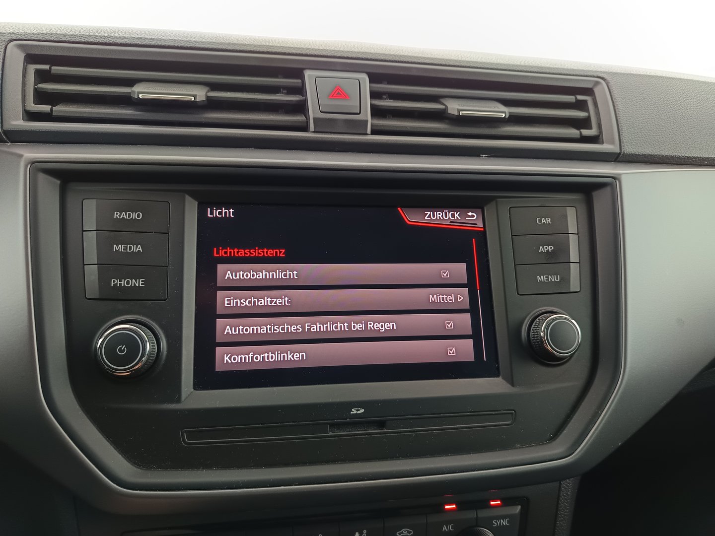 SEAT Ibiza Style EcoTSI DSG | Bild 25 von 32