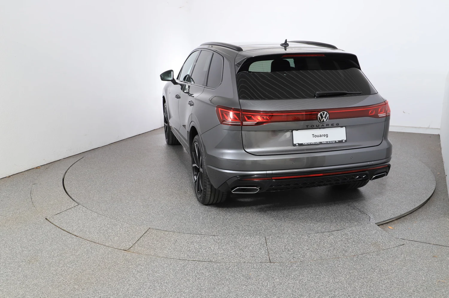 Bild eines VW Touareg R-Line TDI 4MOTION