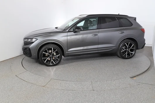 Bild eines VW Touareg R-Line TDI 4MOTION