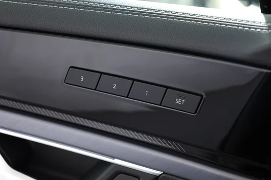 Bild eines VW Touareg R-Line TDI 4MOTION