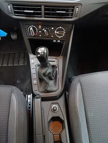 VW Polo 4Me TSI in Deep Black Perleffekt