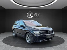 VW Tiguan R-Line TSI DSG in Deep Black Perleffekt