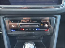 VW Tiguan R-Line TSI DSG in Deep Black Perleffekt