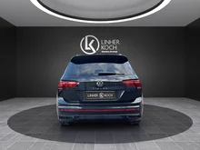 VW Tiguan R-Line TSI DSG in Deep Black Perleffekt