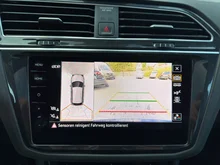 VW Tiguan R-Line TSI DSG in Deep Black Perleffekt