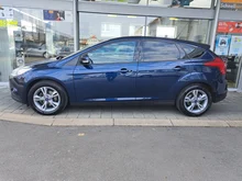 Thumbnail-Foto von Fahrzeug