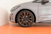 CUPRA Born ENDURANCE 79/84 170kW/231PS in Mondstein-Grau