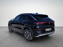 VW T-Roc Life eTSI DSG in Grenadillschwarz Metallic
