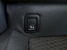 VW T-Roc Life eTSI DSG in Grenadillschwarz Metallic