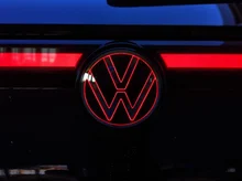 VW T-Roc Life eTSI DSG in Grenadillschwarz Metallic