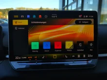 VW T-Roc Life eTSI DSG in Grenadillschwarz Metallic