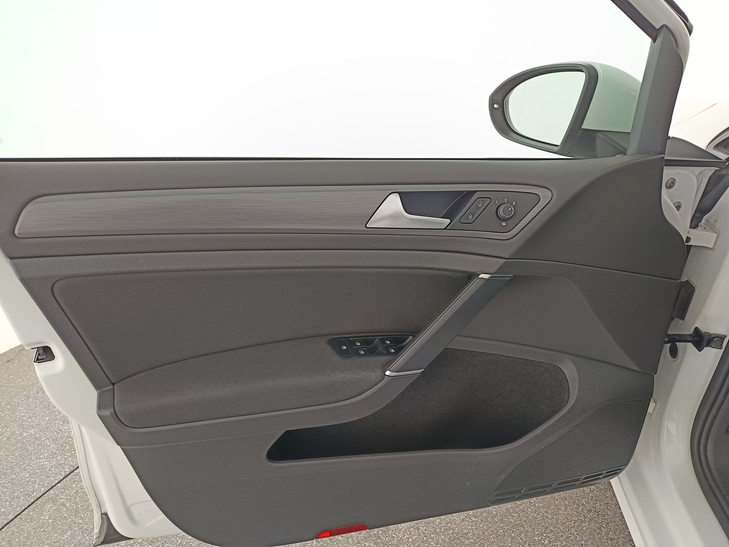 VW Golf Variant Comfortline TDI SCR | Bild 10 von 31