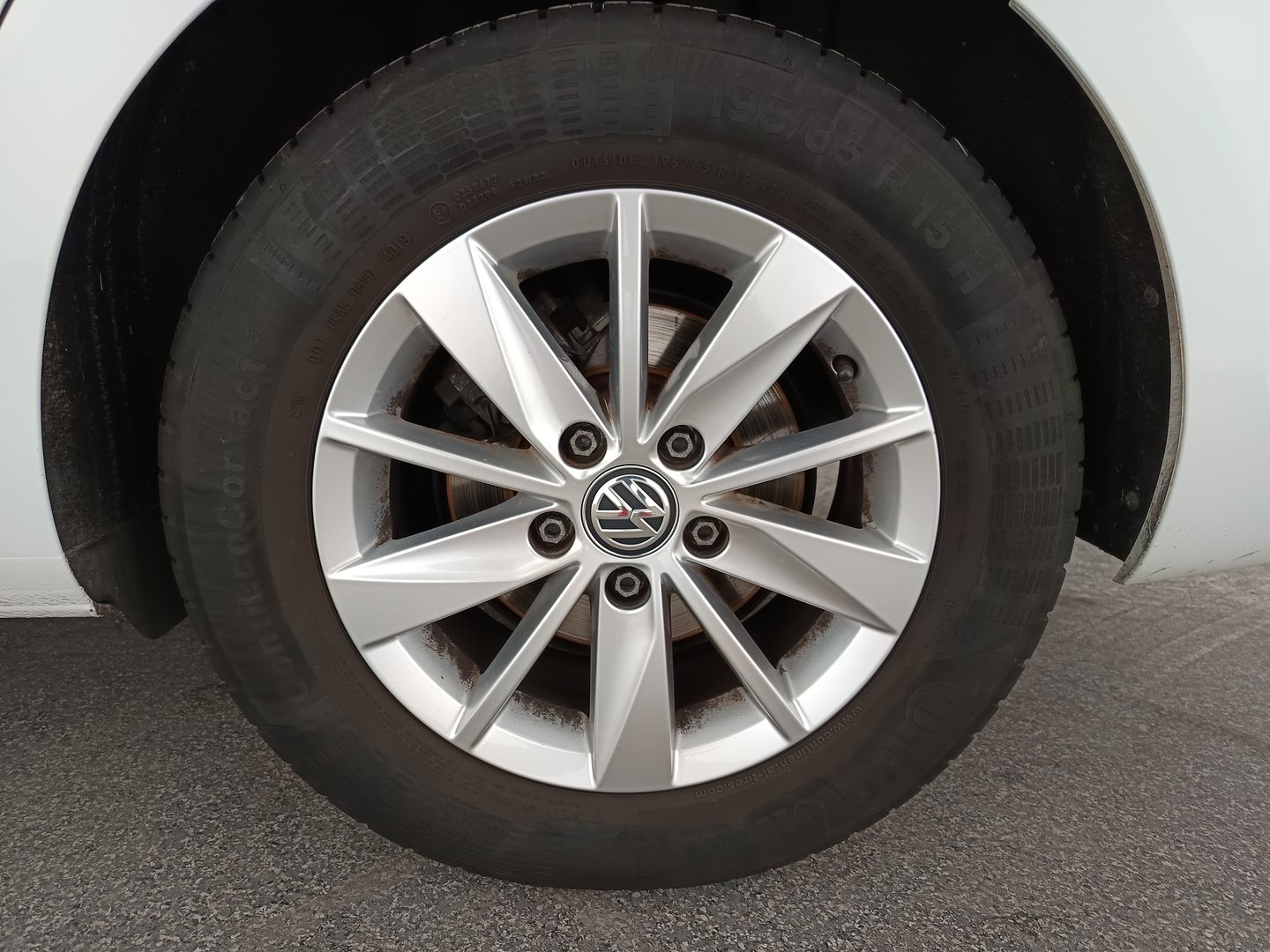 VW Golf Variant Comfortline TDI SCR | Bild 9 von 31