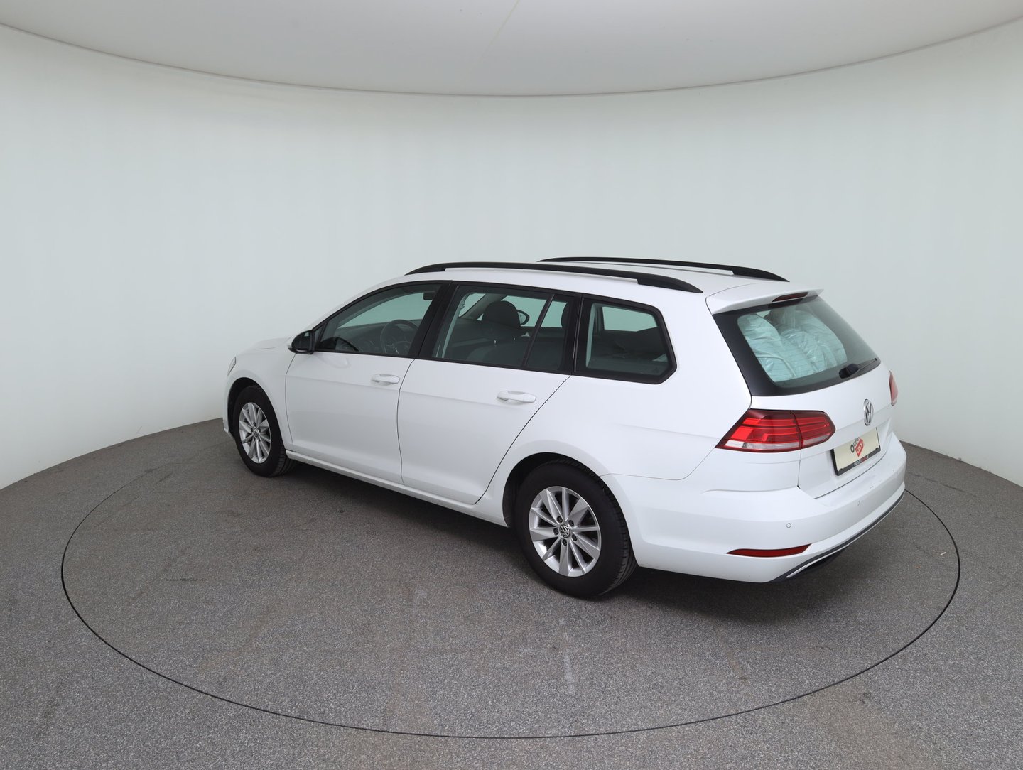 VW Golf Variant Comfortline TDI SCR | Bild 7 von 31