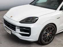 Porsche Cayenne S E-Hybrid in CARRARAWEISSMETALLIC