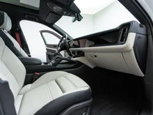 Porsche Cayenne S E-Hybrid in CARRARAWEISSMETALLIC