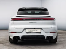 Porsche Cayenne S E-Hybrid in CARRARAWEISSMETALLIC