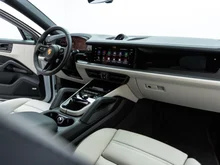 Porsche Cayenne S E-Hybrid in CARRARAWEISSMETALLIC