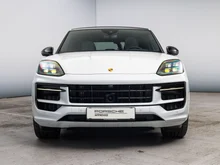 Porsche Cayenne S E-Hybrid in CARRARAWEISSMETALLIC
