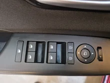 Hyundai Kona Elektro 48,4kWh Smart Line in WEINROT