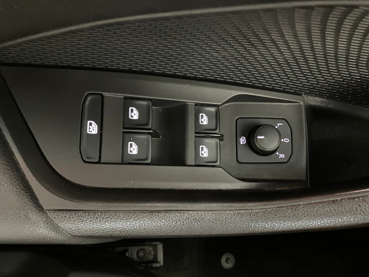 Škoda OCTAVIA Combi Business TDI DSG | Bild 9 von 30