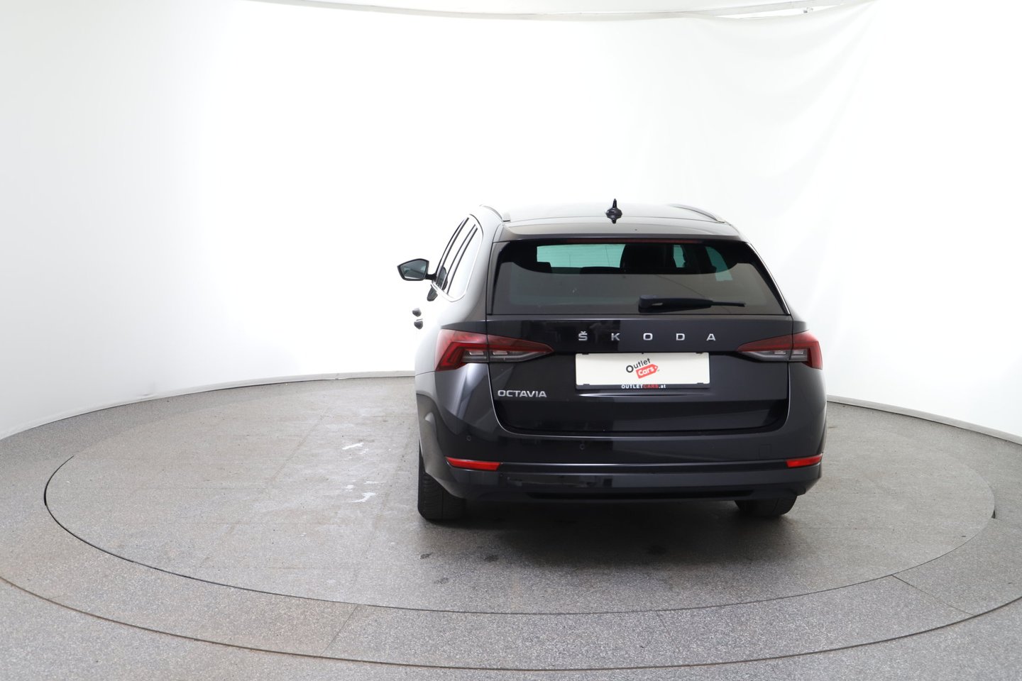 Škoda OCTAVIA Combi Business TDI DSG | Bild 4 von 30