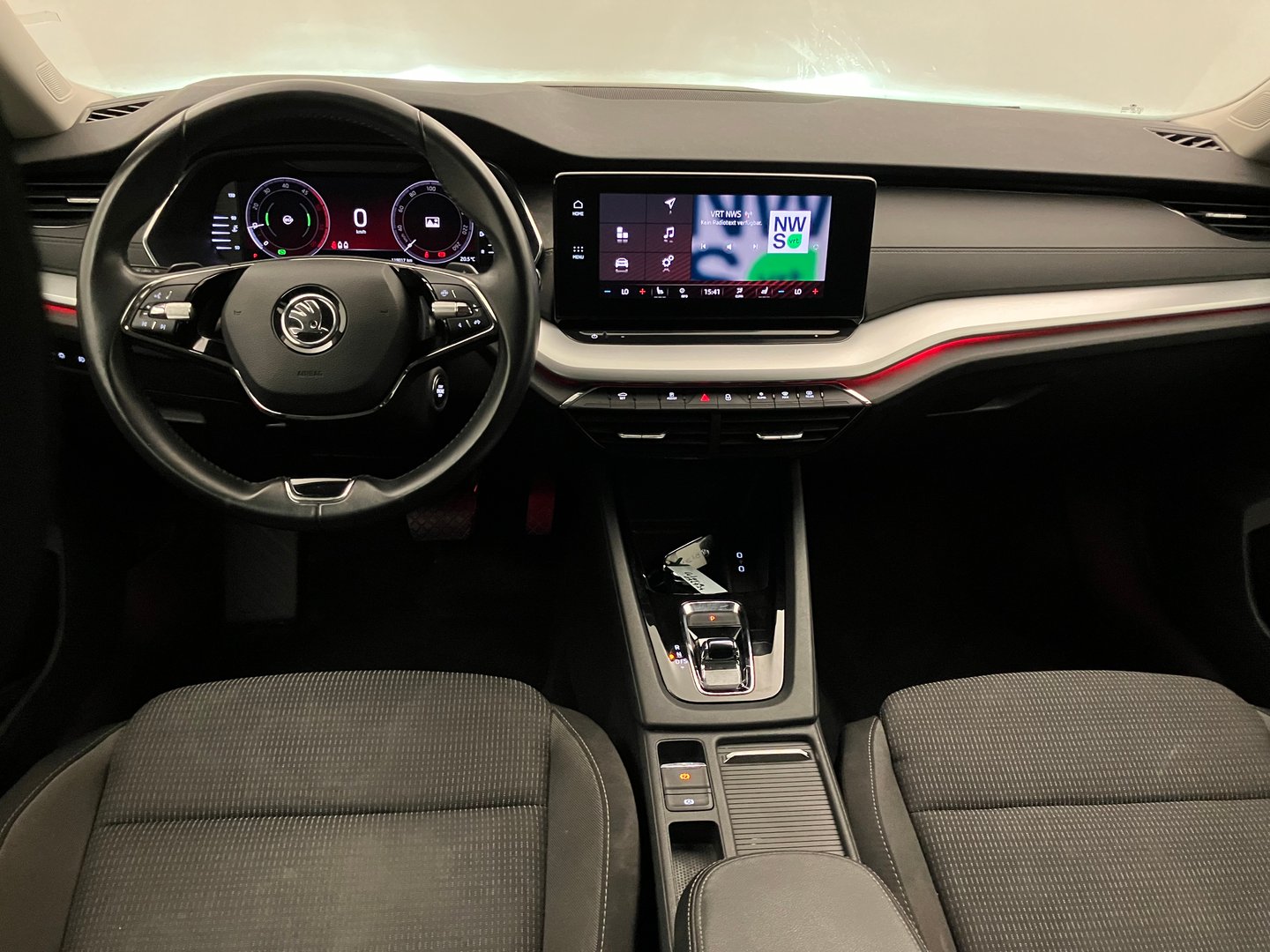 Škoda OCTAVIA Combi Business TDI DSG | Bild 12 von 30